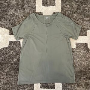 Athleta Shirt - Size XL